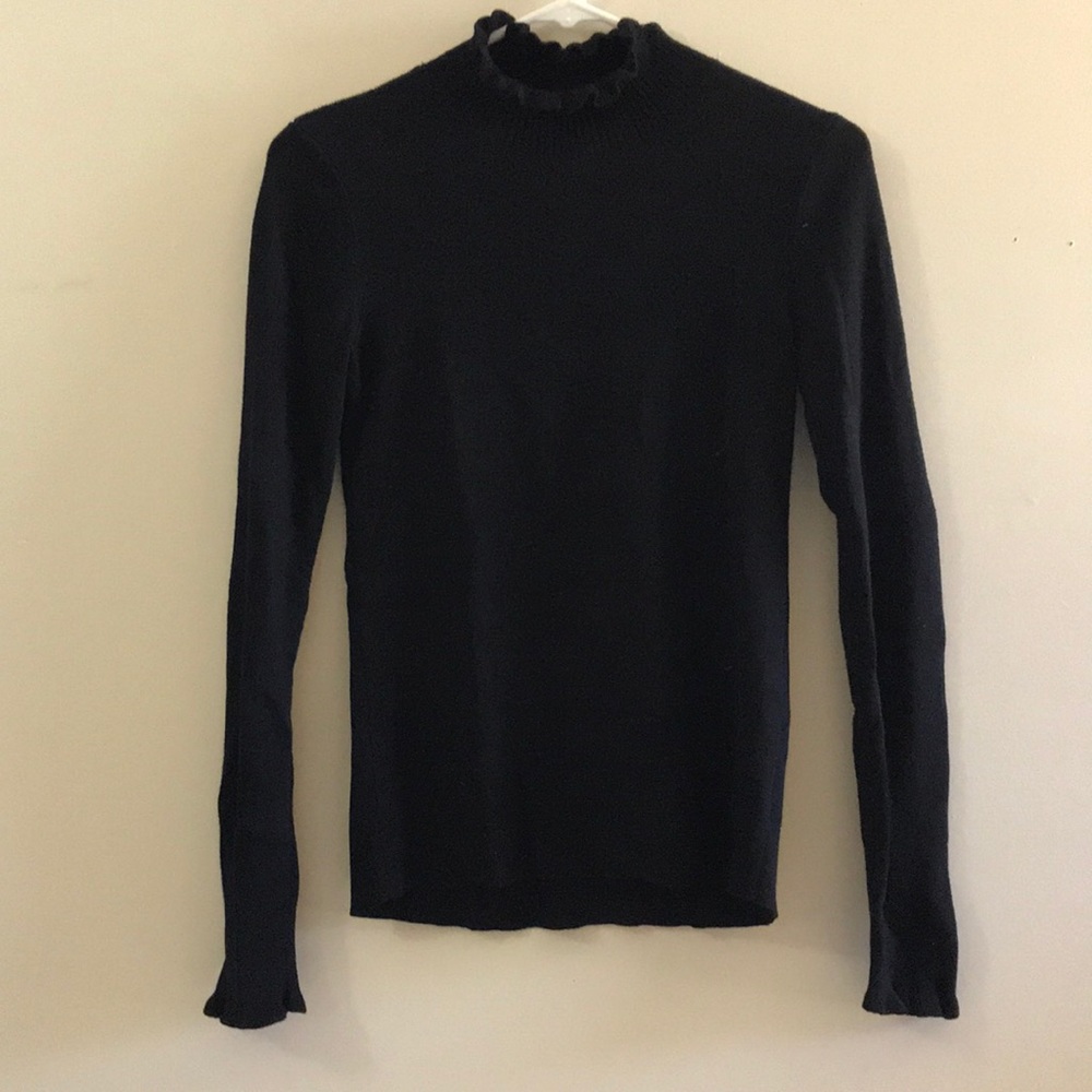 Black long sleeve mock neck
